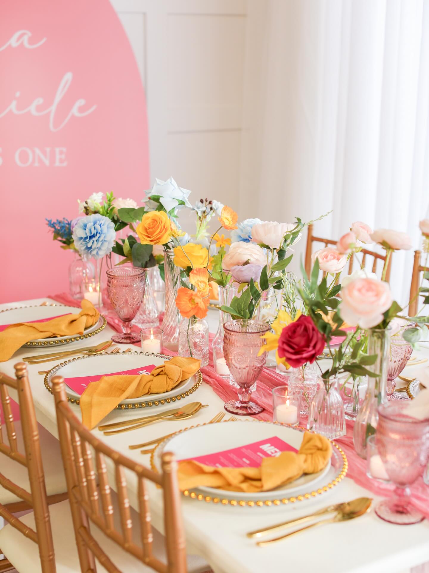 How to Become a Wedding Planner in Canada