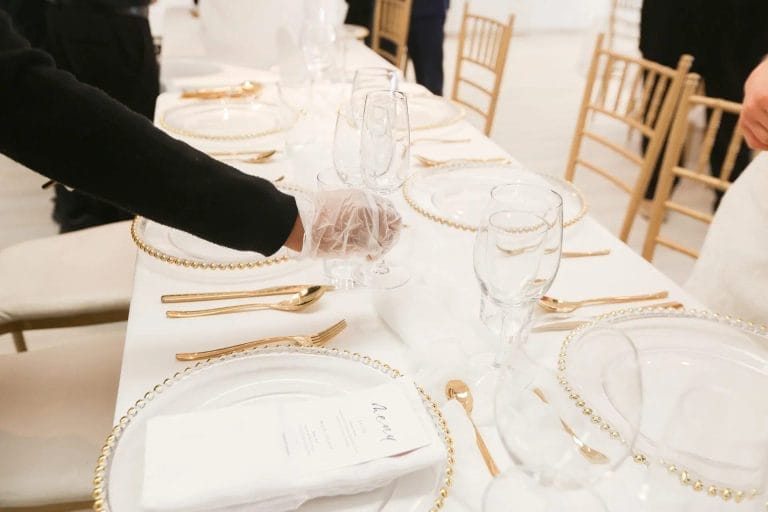 How do wedding planners make money