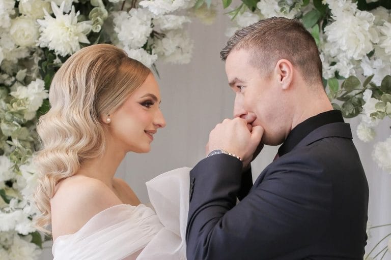 become a wedding planner in Toronto