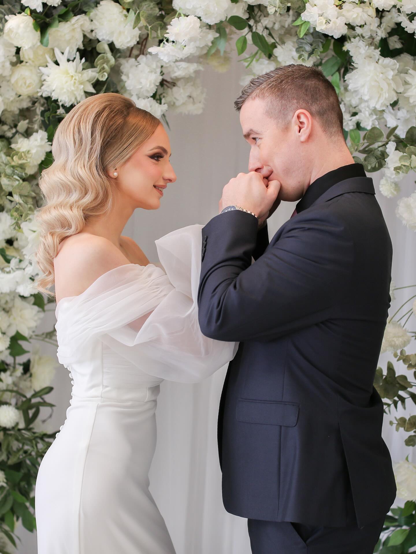 become a wedding planner in Toronto