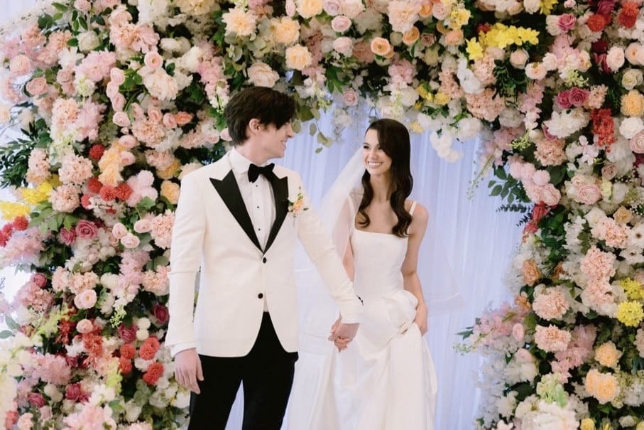 Do you have to be qualified to be a wedding planner