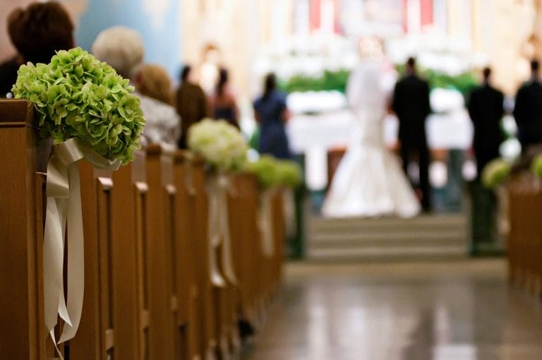 anti-wedding trend
